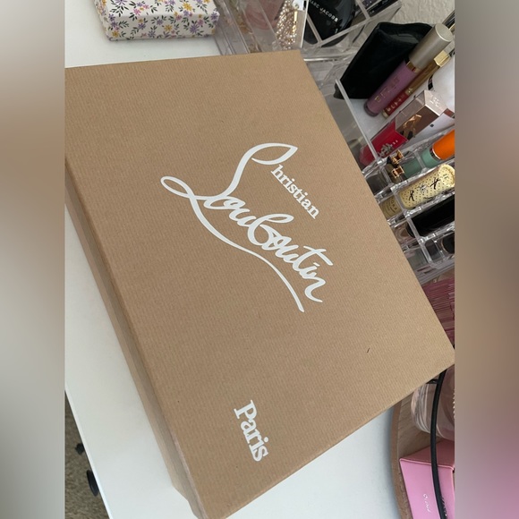 CHRISTIAN LOUBOUTIN HEELS ❤️ - Picture 12 of 14